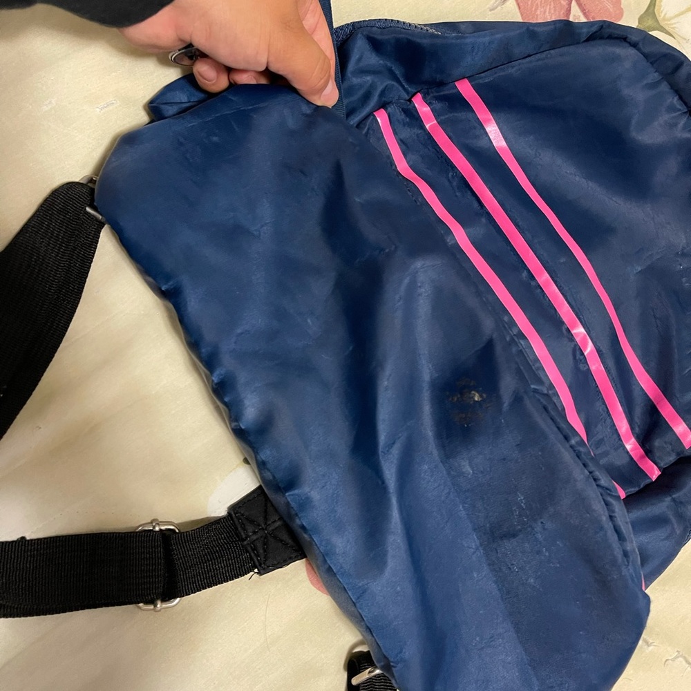 Backpack - Picture 5 of 5